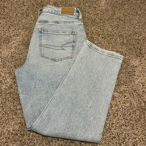 AMERICAN EAGLE JEANS (NWOT)